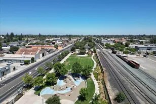 358 S 3rd Ave, Oakdale, CA 95361 - Photo 41