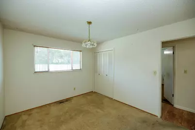 1240 Linn Court, Turlock, CA 95380 - Photo 17