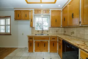 1240 Linn Ct, Turlock, CA 95380 - Photo 13