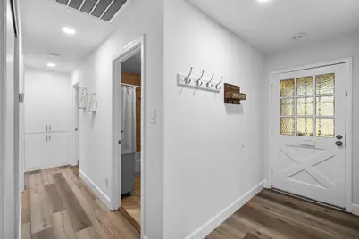 914 Valencia Drive, Los Banos, CA 93635 - Photo 13