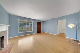 3613 Woodcrest Rd, Sacramento, CA 95821 - Photo 9