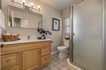 6 W McKenzie Avenue, Stockton, CA 95204 - Photo 29