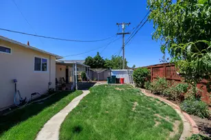 1652 E Regal St, Stockton, CA 95205 - Photo 33