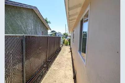 1652 E Regal Street, Stockton, CA 95205 - Photo 35