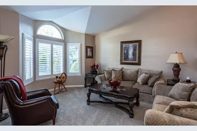 2805 Habsburg Circle, Modesto, CA 95356 - Photo 7