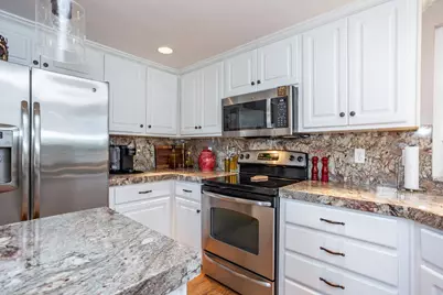 2805 Habsburg Circle, Modesto, CA 95356 - Photo 13