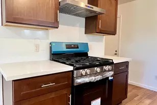 7919 43rd Ave, Sacramento, CA 95824 - Photo 9