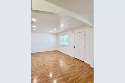 7919 43rd Avenue, Sacramento, CA 95824 - Photo 11