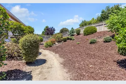 1052 Magnolia Lane, Lincoln, CA 95648 - Photo 5