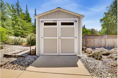 11136 Torrey Pines Drive, Auburn, CA 95602 - Photo 35