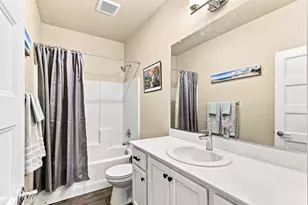 4312 Ocean Ln, Elk Grove, CA 95757 - Photo 9