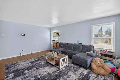 2080 Middlefield Avenue, Stockton, CA 95204 - Photo 9