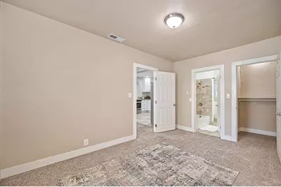 5347 13th Avenue, Sacramento, CA 95820 - Photo 39