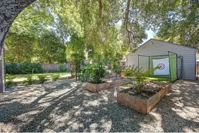 5347 13th Avenue, Sacramento, CA 95820 - Photo 69