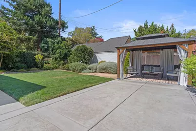 1570 11th Avenue, Sacramento, CA 95818 - Photo 53