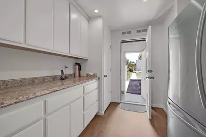 2158 Holcomb Avenue, Yuba City, CA 95993 - Photo 17
