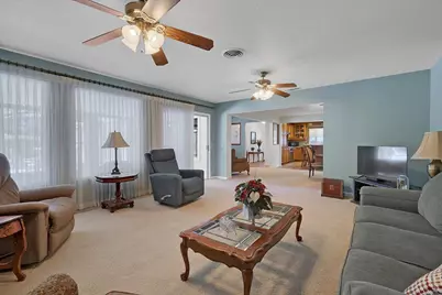 2158 Holcomb Avenue, Yuba City, CA 95993 - Photo 5