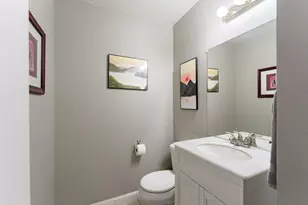 9101 Newhall Dr, Sacramento, CA 95826 - Photo 17
