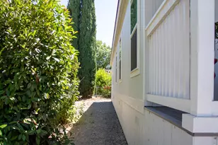 3950 Mack Rd, Sacramento, CA 95823 - Photo 17