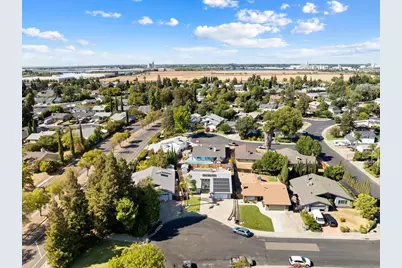 2877 Pekins Court, West Sacramento, CA 95691 - Photo 33