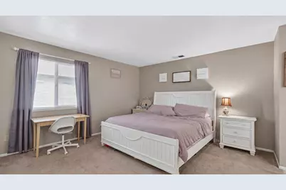 1238 Chaparral Way, Stockton, CA 95209 - Photo 33