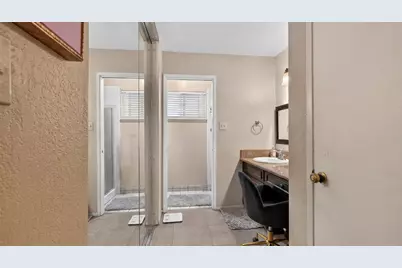 1238 Chaparral Way, Stockton, CA 95209 - Photo 35