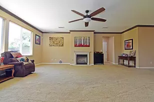 2000 Thomas Taylor Dr, Hughson, CA 95326 - Photo 9