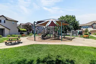 501 Picasso Way, Folsom, CA 95630 - Photo 43