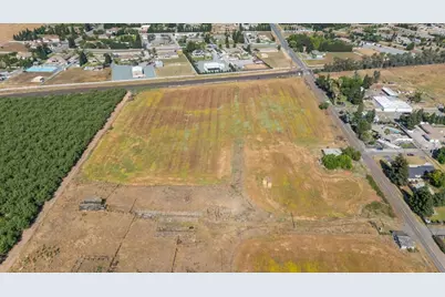 10138 Spring Street, Galt, CA 95632 - Photo 13
