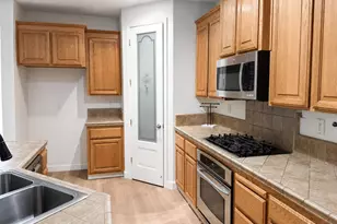 9966 Jacinth Pl, Sacramento, CA 95829 - Photo 7