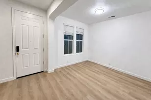 9966 Jacinth Pl, Sacramento, CA 95829 - Photo 5