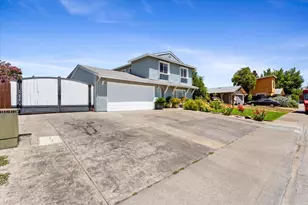 6821 Pembroke Way, Citrus Heights, CA 95621 - Photo 1