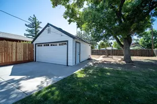 405 Santa Barbara Ave, Modesto, CA 95354 - Photo 21