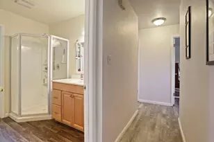 2855 Del Rio Dr, Stockton, CA 95204 - Photo 23