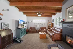 2855 Del Rio Dr, Stockton, CA 95204 - Photo 19