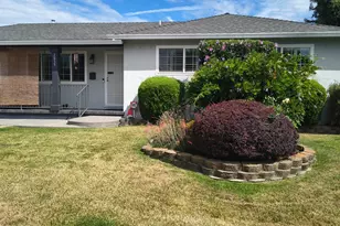 2855 Del Rio Dr, Stockton, CA 95204 - Photo 1