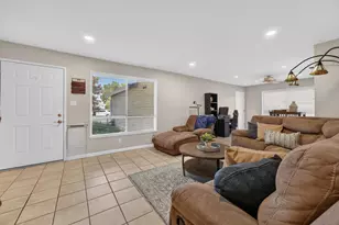 6218 Coyle Ave, Carmichael, CA 95608 - Photo 5