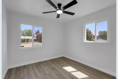 830 Windsor Drive, Lodi, CA 95240 - Photo 19