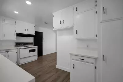 830 Windsor Drive, Lodi, CA 95240 - Photo 9