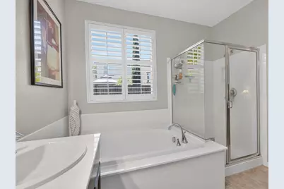 9884 Bluefin Way, Elk Grove, CA 95757 - Photo 13