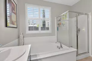 9884 Bluefin Way, Elk Grove, CA 95757 - Photo 13