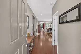9884 Bluefin Way, Elk Grove, CA 95757 - Photo 3