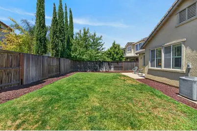9884 Bluefin Way, Elk Grove, CA 95757 - Photo 19