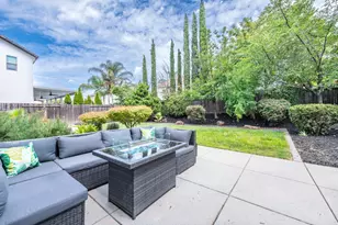 416 Bonicelli Ct, Roseville, CA 95747 - Photo 41