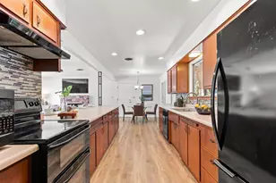 1307 W 8th St, Davis, CA 95616 - Photo 19