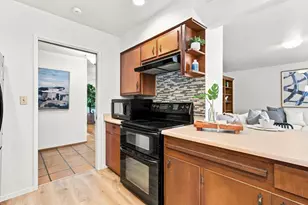 1307 W 8th St, Davis, CA 95616 - Photo 17
