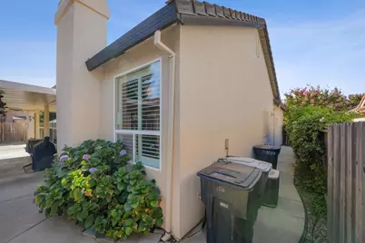 1716 Casterbridge Drive, Roseville, CA 95747 - Photo 47