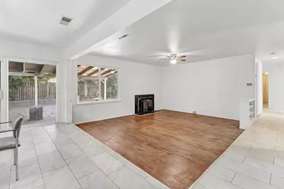 8046 Grandstaff Drive, Sacramento, CA 95823 - Photo 5
