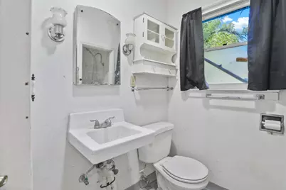 660 E North Street, Manteca, CA 95336 - Photo 21