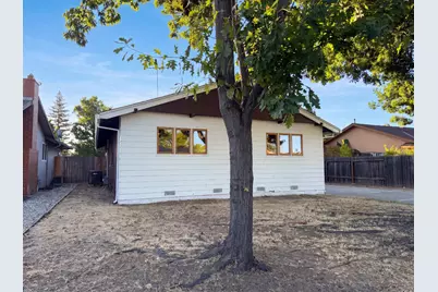 5351 Bonniemae Way, Sacramento, CA 95820 - Photo 23